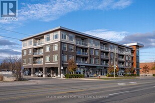 457 Plains Rd E in Burlington, ON - Building Photo