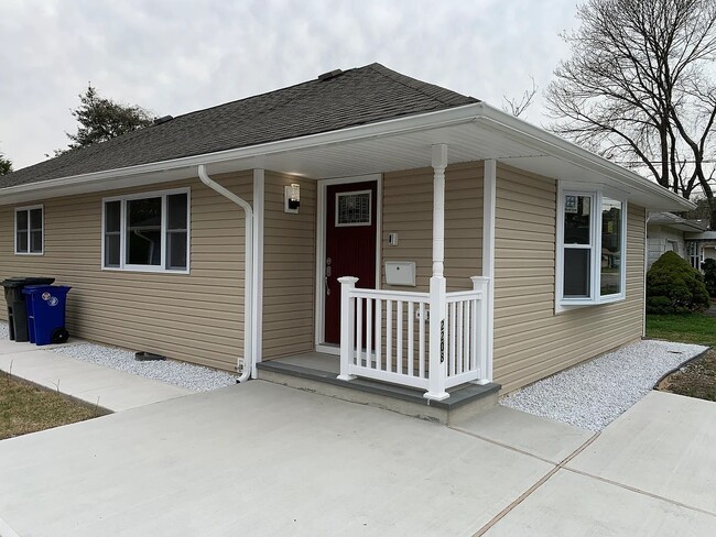 2208 Mount Carmel Blvd