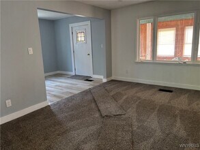 56 Reed Ave in Buffalo, NY - Building Photo - Building Photo