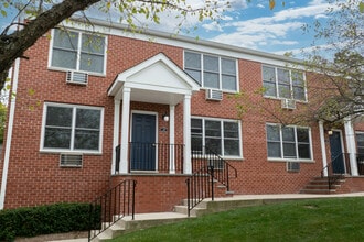 Washington Heights, LLC in Washington, NJ - Building Photo - Building Photo