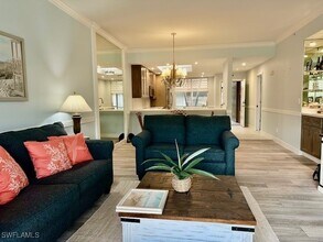 8420 Naples Heritage Dr in Naples, FL - Building Photo - Building Photo