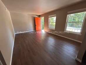 2301 S V St in Fort Smith, AR - Building Photo - Building Photo
