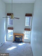 22 Stokes Rd in Mount Laurel, NJ - Building Photo - Building Photo