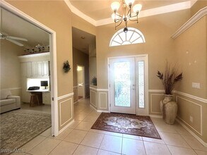 2109 Morning Sun Ln in Naples, FL - Building Photo - Building Photo