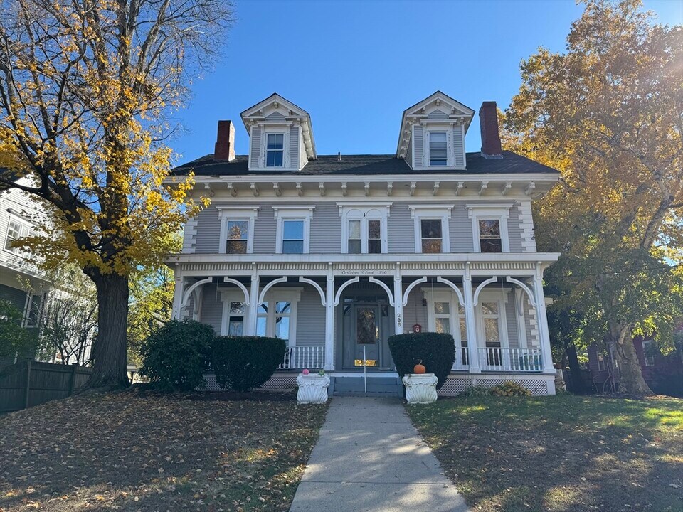 286 S Main St in Haverhill, MA - Building Photo