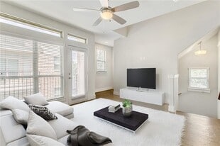 1310 Rancho Mirage Dr in Dallas, TX - Building Photo