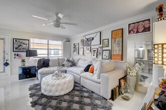 274 Capri F in Delray Beach, FL - Building Photo - Building Photo