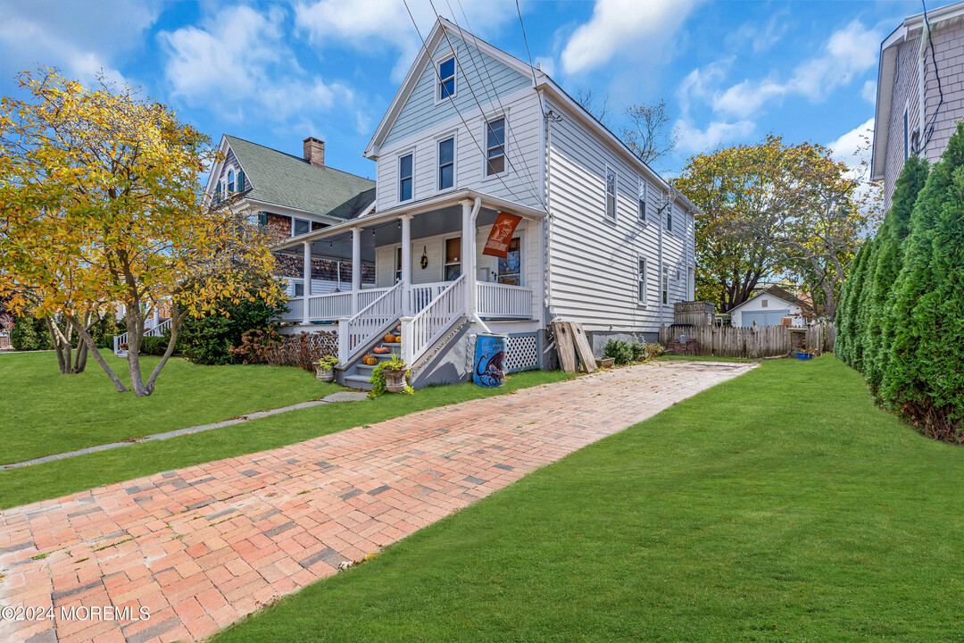 608 Trenton Ave in Point Pleasant Beach, NJ - Building Photo