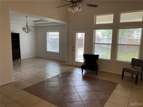 4612 Zinnia Ave in McAllen, TX - Building Photo - Building Photo