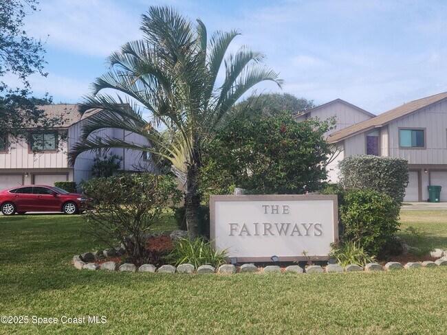 3 Fairway Dr in Cocoa Beach, FL - Building Photo - Building Photo