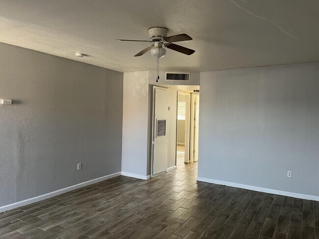 8108 N 33rd Dr in Phoenix, AZ - Building Photo - Building Photo