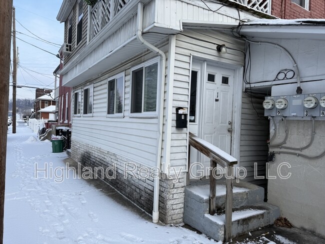 119 N 6th St in Columbia, PA - Building Photo - Building Photo