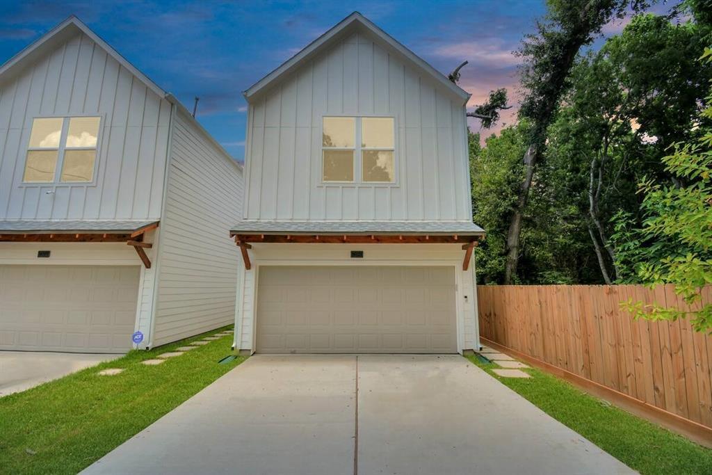 8021 Easter St in Houston, TX - Building Photo