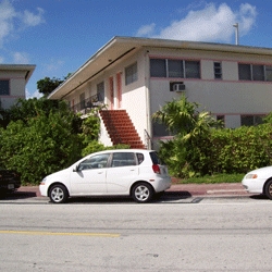 809 80th St in Miami Beach, FL - Building Photo