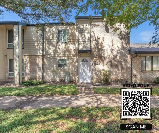 7044 S Dairy Ashford Rd in Houston, TX - Foto de edificio - Building Photo