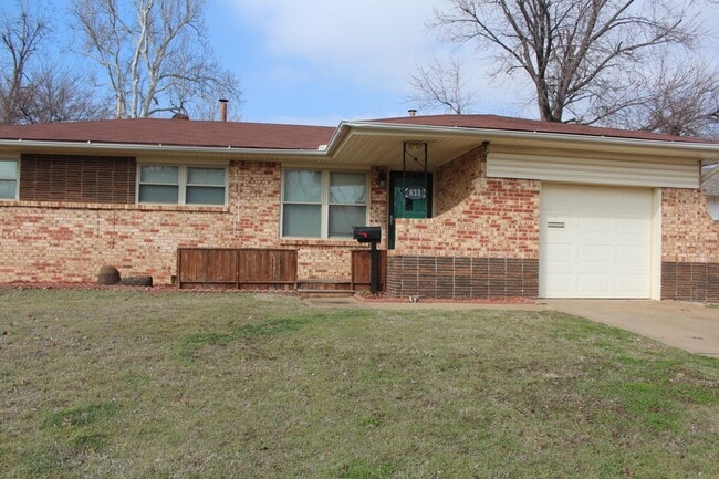 property at 833 E Towry Dr