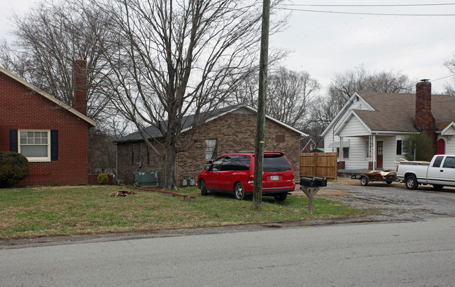 407 Edwin St in Nashville, TN - Building Photo - Building Photo