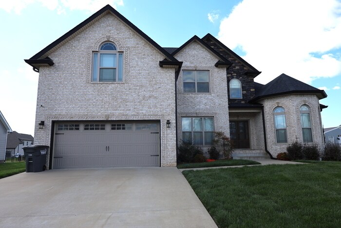 1249 Upland Terrace in Clarksville, TN - Building Photo