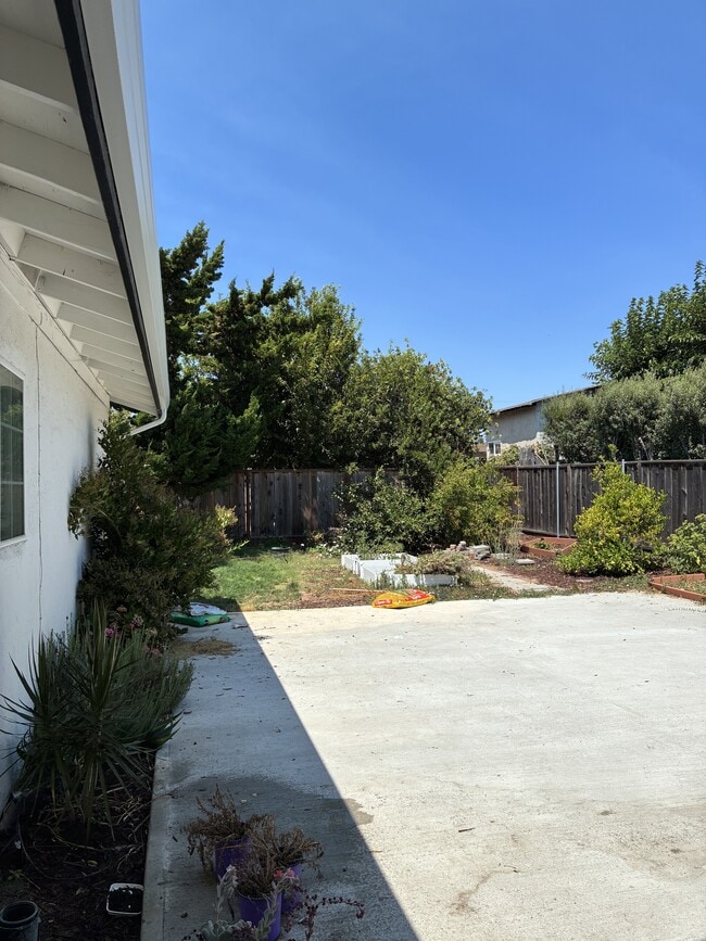4069 Glenwood St in Fremont, CA - Building Photo - Building Photo