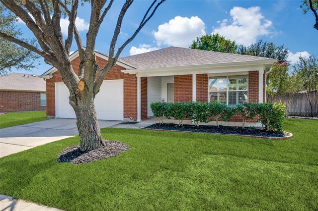 3621 Riesling Dr in Argyle, TX - Building Photo