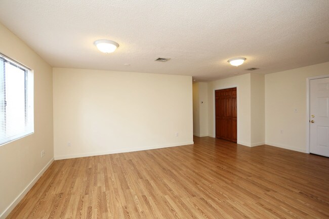 The Village Walk Apartments in Guilford, CT - Building Photo - Interior Photo