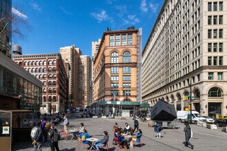 21 Astor Pl in New York, NY - Building Photo - Building Photo