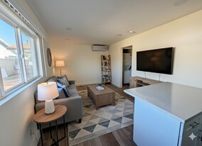 1533 Monterey Pine Dr in San Diego, CA - Building Photo