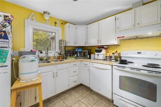 61 School St in Johnston, RI - Building Photo - Building Photo