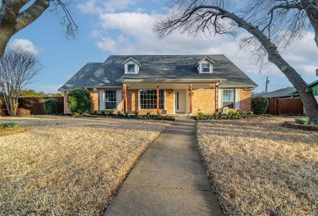 923 Green Rock Dr in Duncanville, TX - Building Photo