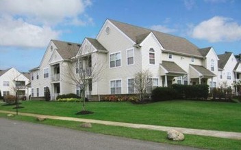 Shenandoah Village Apartments in Lakewood, NJ - Building Photo - Building Photo