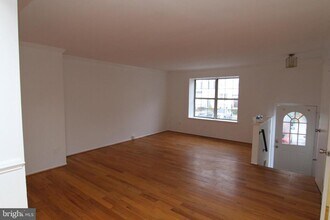 14946 Enterprise Ln in Woodbridge, VA - Building Photo - Building Photo