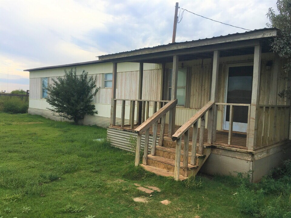 5519 122nd Street in Lubbock, TX - Building Photo