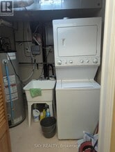 5775 Invergordon Ln in Mississauga, ON - Building Photo - Building Photo