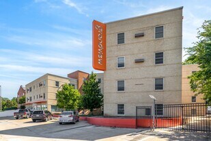 Grandview Apartments in Wichita, KS - Building Photo