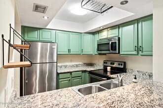 963 Sonesta Ave NE-Unit -F206 in Palm Bay, FL - Building Photo - Building Photo