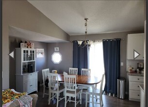 7015 Woody Creek Dr in Colorado Springs, CO - Building Photo - Building Photo