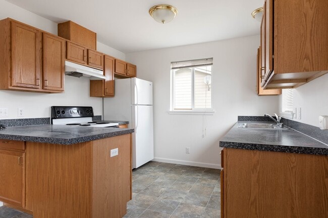 property at 1414 NW Elwha St