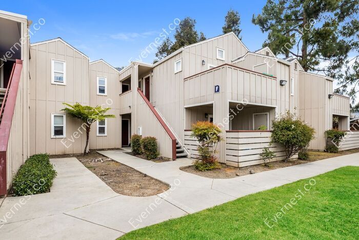 166 Monte Verano Ct in San Jose, CA - Building Photo