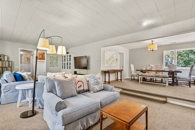 property at 1345 Long Creek Dr