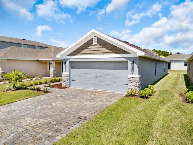 property at 1063 Grantham Ln