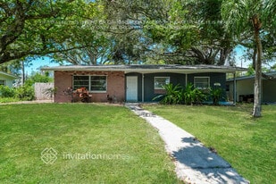 2316 Americus Dr in Clearwater, FL - Building Photo