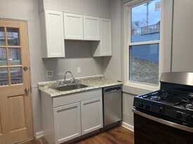 4036 Perrysville Ave in Pittsburgh, PA - Building Photo