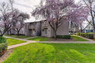Greenridge Apartments in Sacramento, CA - Foto de edificio - Building Photo