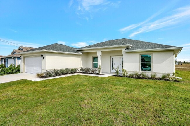 3809 NW 38th St in Cape Coral, FL - Building Photo - Building Photo