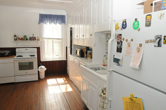 4434 Baker St in Philadelphia, PA - Building Photo - Building Photo