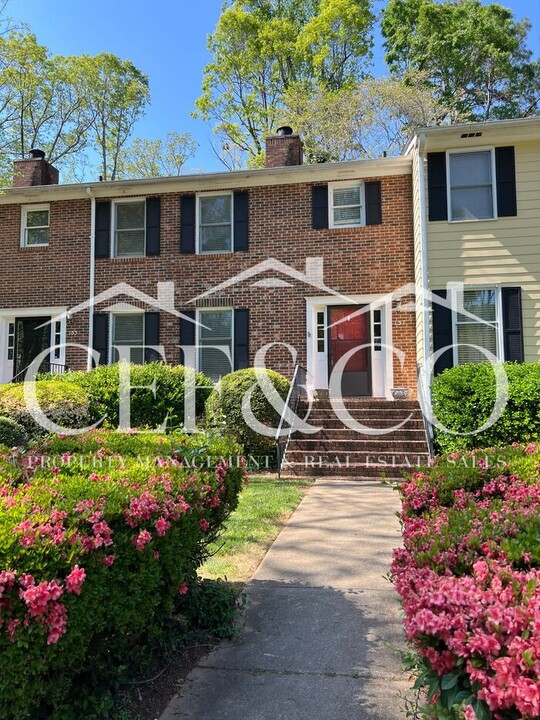 137 Highridge Dr in Spartanburg, SC - Foto de edificio