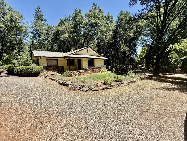 property at 15697 Lakewood Ln