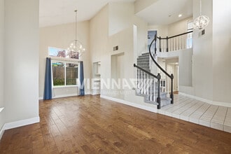 2212 Thurton Dr in Roseville, CA - Building Photo - Building Photo