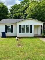 2207 Swanson Ct NW in Huntsville, AL - Building Photo