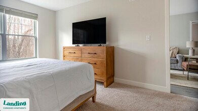 2 Trl Run in Vernon, CT - Foto de edificio - Building Photo